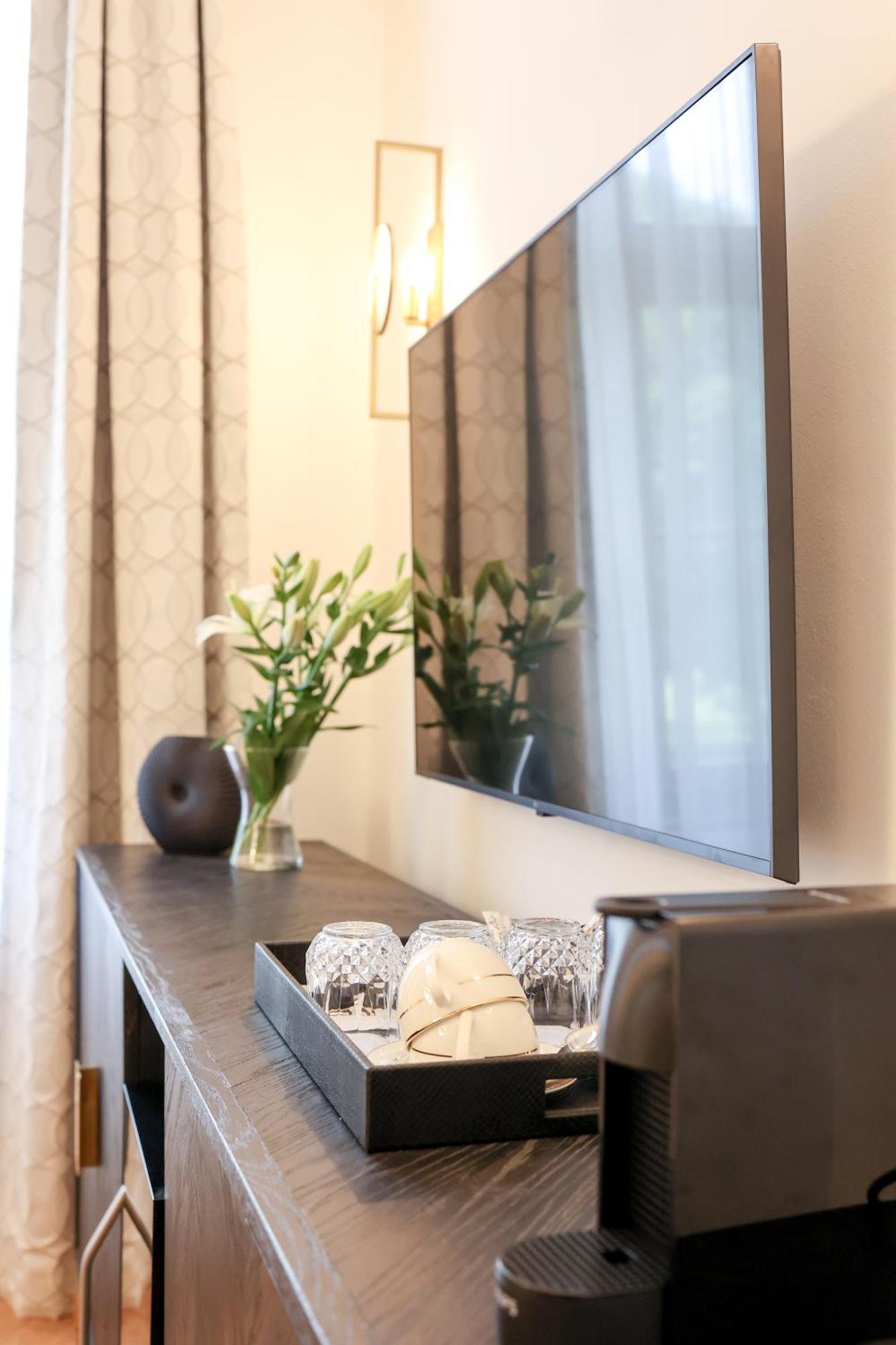 Vadkert Major Hotel Sarvar Bagian luar foto